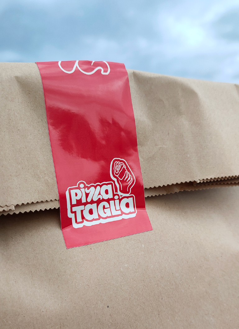 graphiste-lille-logo-design-restaurant-packaging-pizzataglia